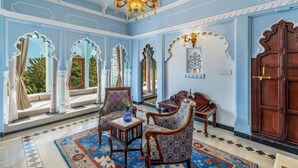 Suite – royal | Lydisolert og wi-fi (inkludert)