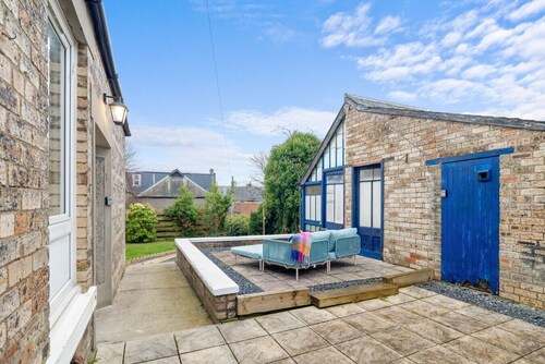 92 High Street - Smart, Self Contained Annex