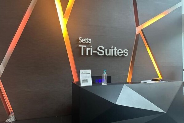 Lobby - Setia Tri-Suite(8) by Homey Planet (Bayan Lepas)
