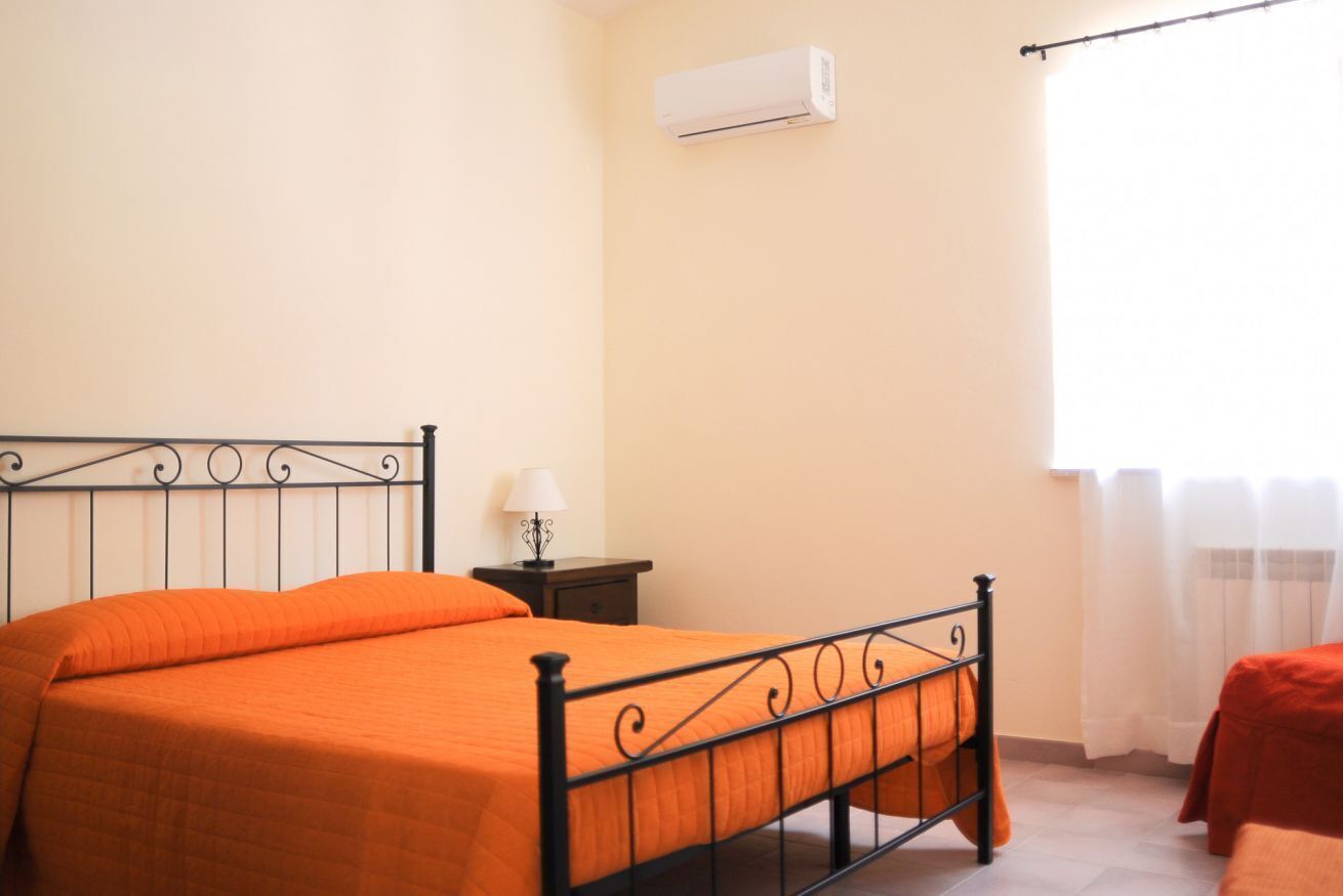 1 bedroom, in-room safe, iron/ironing board, travel cot