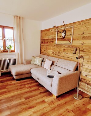 Living area - Apartment "Bergliebe" (Oberammergau)