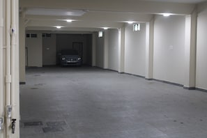 Free self parking - Siva Subramaniyar Residency (Tiruvannamalai)