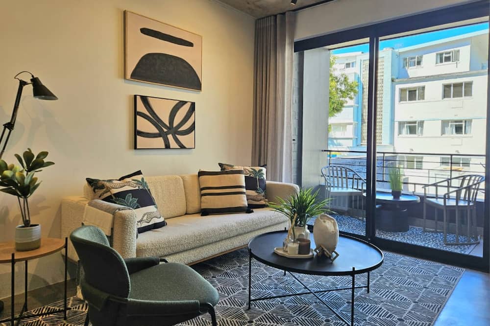 FOUR on O - Fluent Serviced Apartments