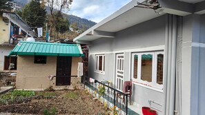 Exterior - MP Residency Homestay (Munsyari)
