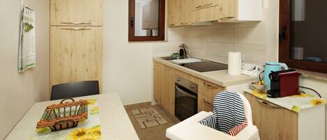 Fridge, oven, stovetop, highchair