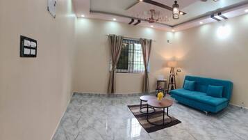 Classic Apartment | Living area