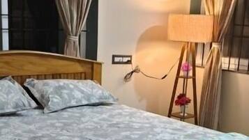 Classic Apartment | Free WiFi