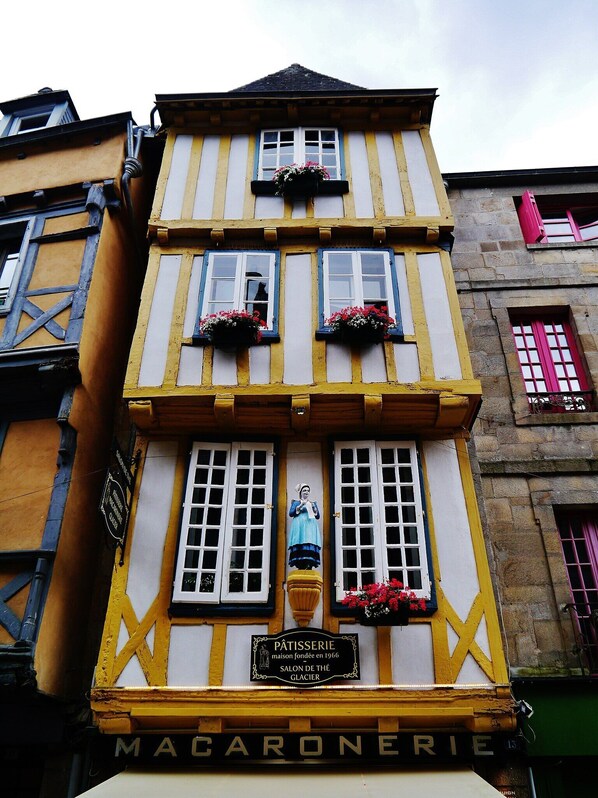 Exterior - Historic Centre Studio, 50 m from Quimper Cathedral, Charm & Comfort (Quimper)