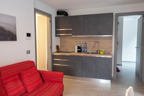 Apartment | Private kitchen | Electric kettle - Casa da Normi (Cepina)