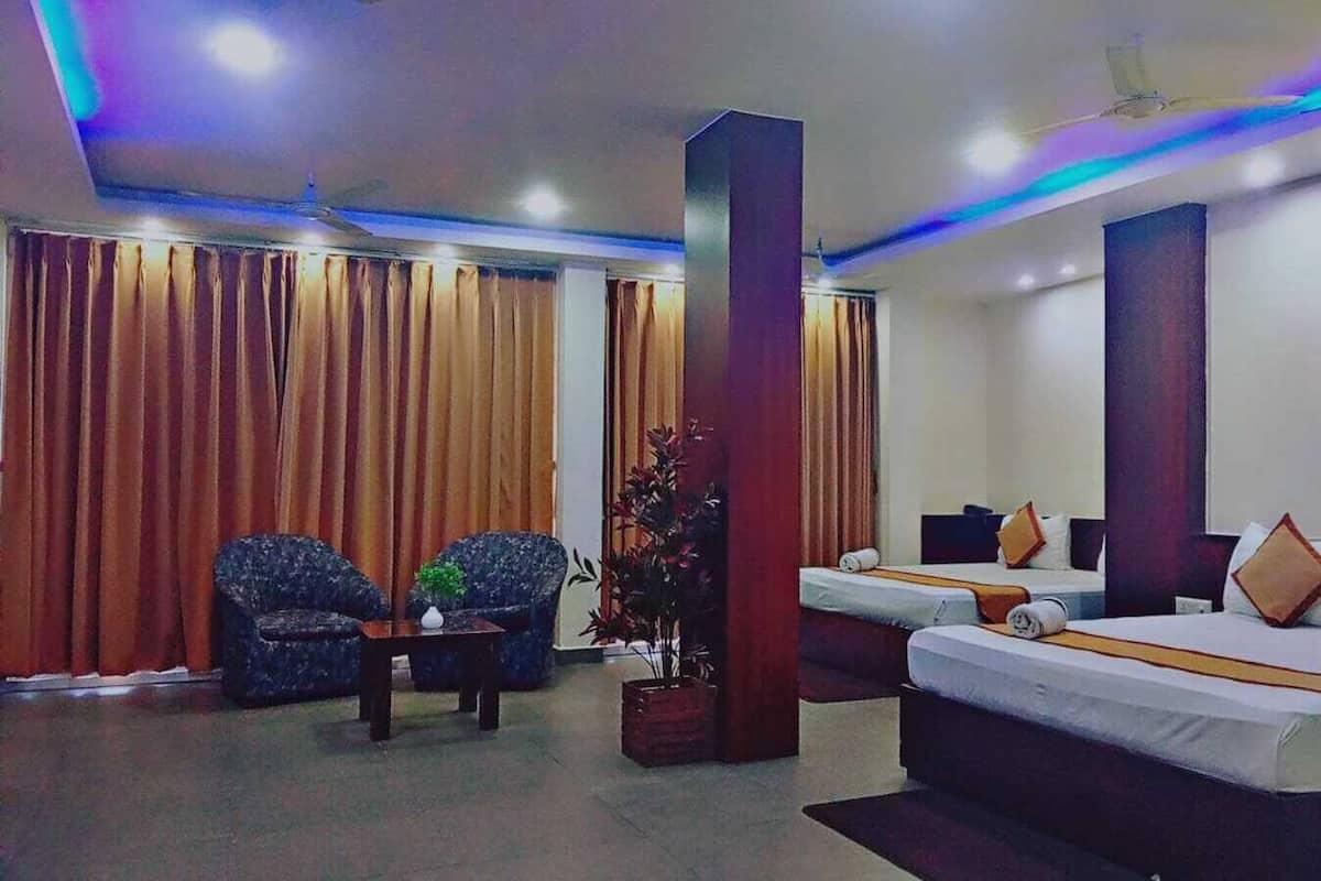 Family Room | Free WiFi