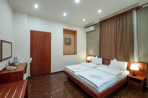 Quarto casal ou duplo clássico | Wi-Fi de cortesia