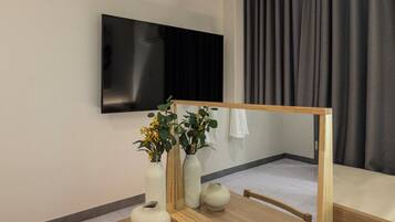 Wifi gratis y ropa de cama