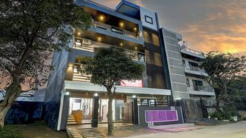 Façade de lâhĂ©bergement