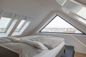 2 bedrooms, iron/ironing board, travel cot, free WiFi - Rooftop Garden 6 - Sea View, Balcony, Private Parking Space, Fireplace, Sauna (Olpenitz)