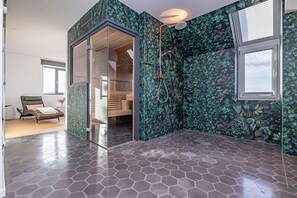 Shower, hair dryer - Rooftop Garden 8 - Sea View, Balcony, Relaxation Room, Parking, Finnish Sauna (Olpenitz)