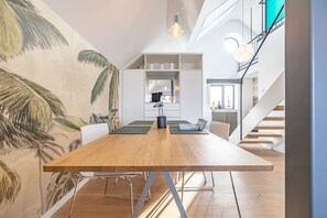 Dining - Rooftop Garden 8 - Sea View, Balcony, Relaxation Room, Parking, Finnish Sauna (Olpenitz)