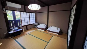 Fer et planche à repasser, Wi-Fi, draps fournis