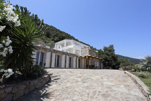Exterior - Villa Paolo with private pool (Tertenia)