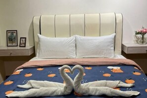 Room - The CEO Suite7 by Homey Planet (Bayan Lepas)