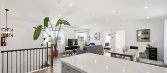 Chic & Comfortable Upper Suite w/ Parking Near DTK