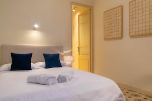 WiFi - Quiet Escape near Magic Fountain by Maison Piñata (Barcelona)