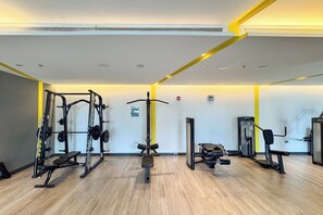 Gym - PVH - Serene Central 2BR - Creek Horizon (Dubai)