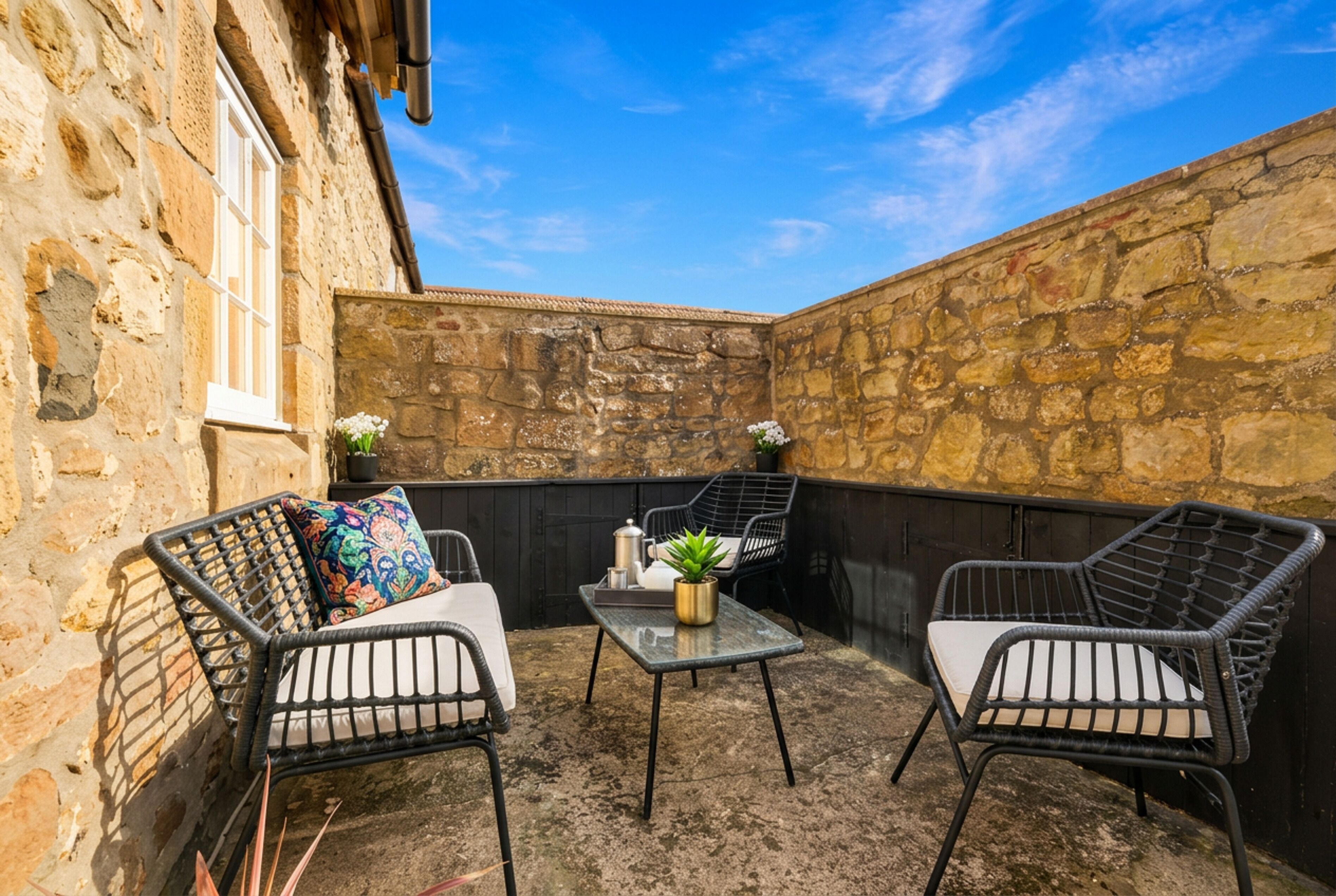 House, 3 Bedrooms, Accessible, Smoking | Balcony
