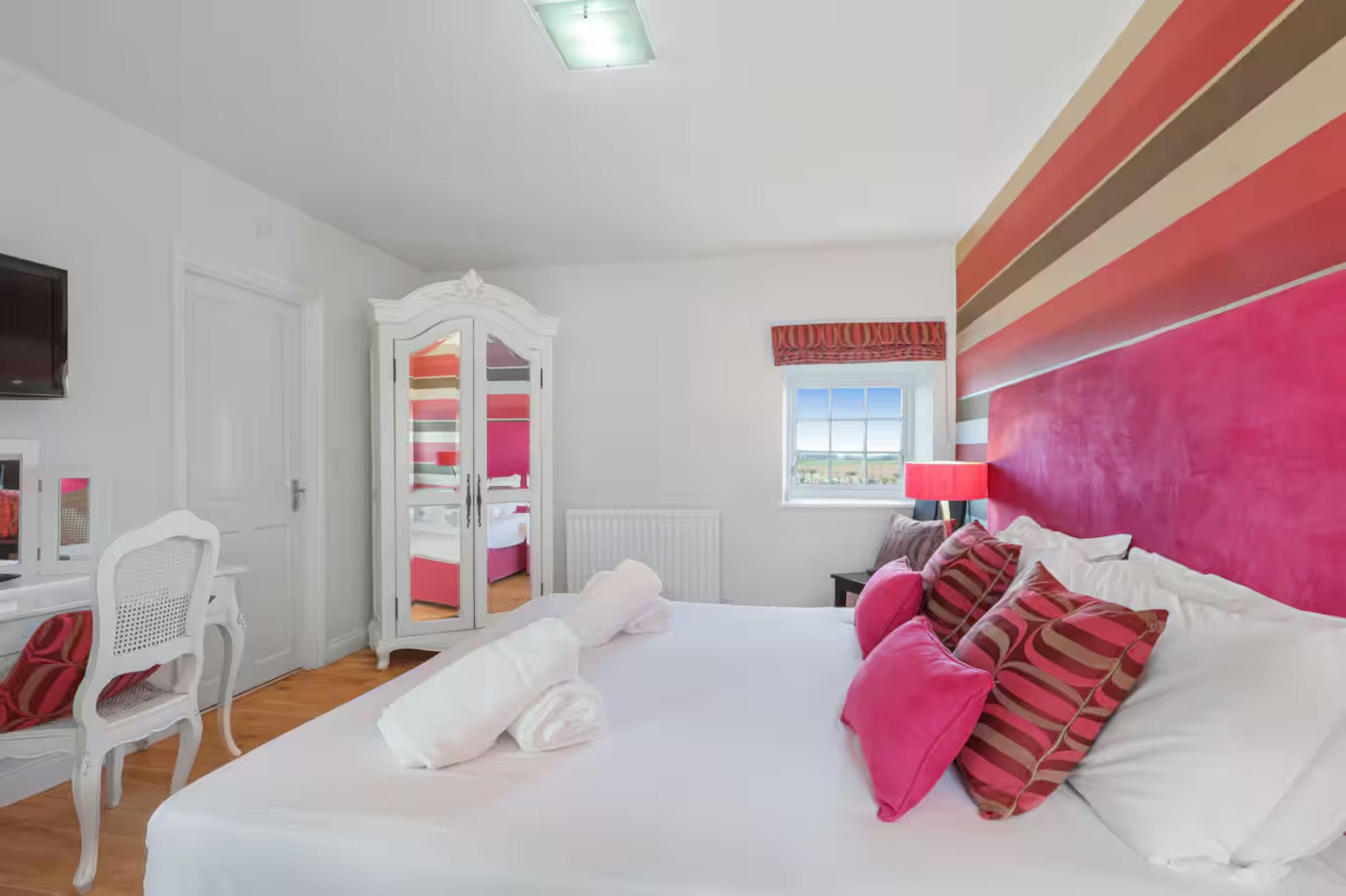 3 عدّة غرف نوم