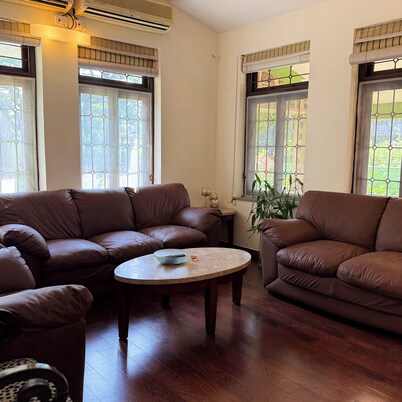 LONAVALA TURGARLI-ESCAPE TO BYGONE ERAA HOME WITH SOUL