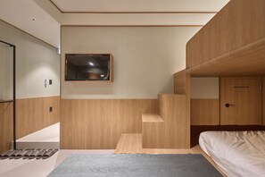 Deluxe Quadruple Room, City View - Mok Hostel Seoul Myeongdong (Seoul)