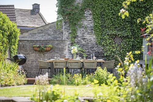 The Old Manse, Middleham