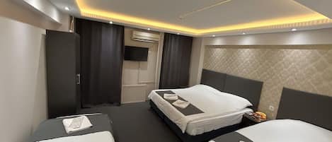 Premium Quadruple Room