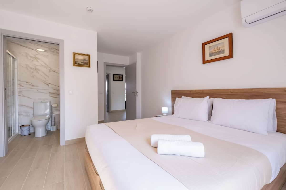 Appart'hôtel Familial, 2 chambres, cuisine, vue piscine