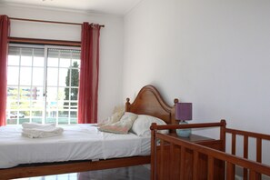 WiFi, bed sheets - AP. Cosy & Family (Monte Gordo)