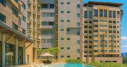 Cozy Persimmon Condo Cebu