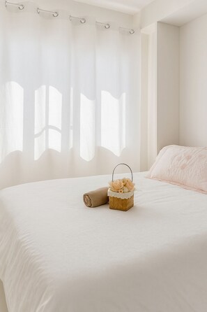 Free WiFi - Cozy Persimmon Condo Cebu (Cebu City)