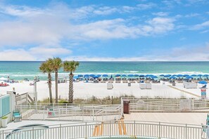 On the beach - Beachside Retreat with Walk to Dining & Shops (Panama City Beach)