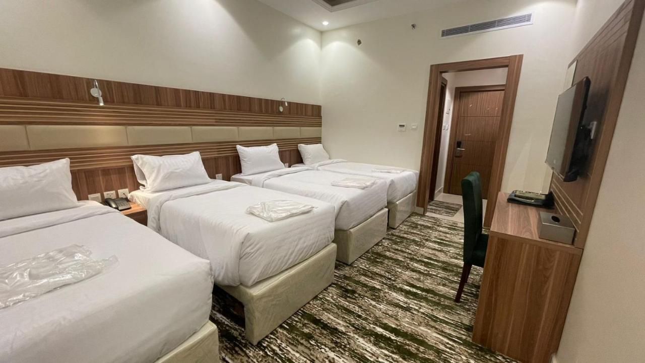 Deluxe fyrbäddsrum | Gratis wi-fi