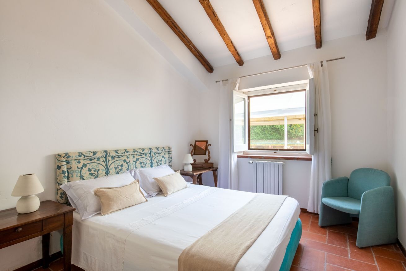 5 Schlafzimmer, Zimmersafe, Bügeleisen/Bügelbrett, Reisekinderbett