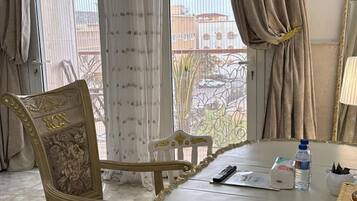 Habitación doble Deluxe | Terraza o patio