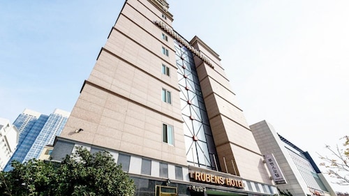From H Rubens Hotel Mokpo Pyeonghwa Square
