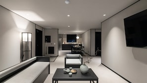 Signature Pool Suite | Ilmainen Wi-Fi