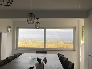 Dining - Gîte Panoramique 6 pers with exceptional view of the heights of Mont Cassel (Cassel)