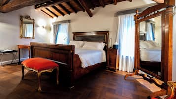 Luxury Suite, City View