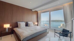 5 Schlafzimmer, Schreibtisch, Bügeleisen/Bügelbrett, kostenloses WLAN