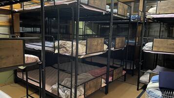 Internet, bed sheets