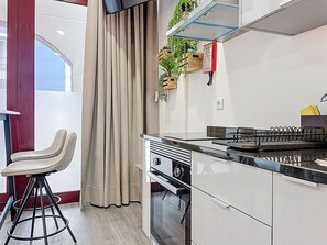 House - Santa Cruz Studio 2 by Atlantic Holiday (Santa Cruz)