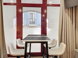 House - Santa Cruz Studio 2 by Atlantic Holiday (Santa Cruz)