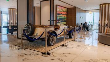 ๋ด๋ถ ์ธ๋ถ ์ฌ์ง