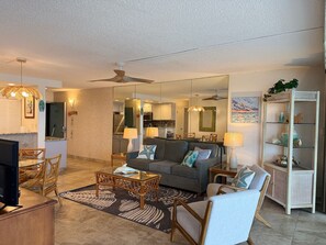 Apartment | 2 bedrooms - Oceanfront Whale Watching Sunsets Island Views on Big Lanai (Lahaina)